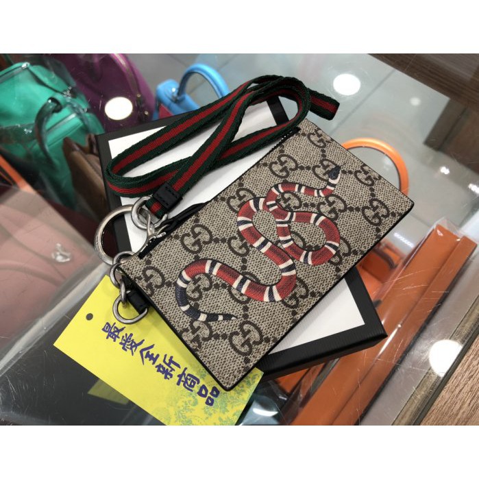 Gucci 全新pvc拼珊瑚蛇圖騰ㄧ字拉綠紅綠掛繩零錢包卡片夾掛頸證件套xc85 蝦皮購物