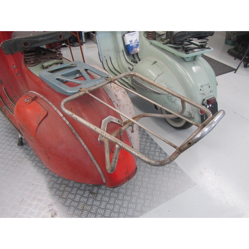 Vespa 偉士牌 Rare Original Rear luggage carrier 原裝 後 備胎 行李架 尾架