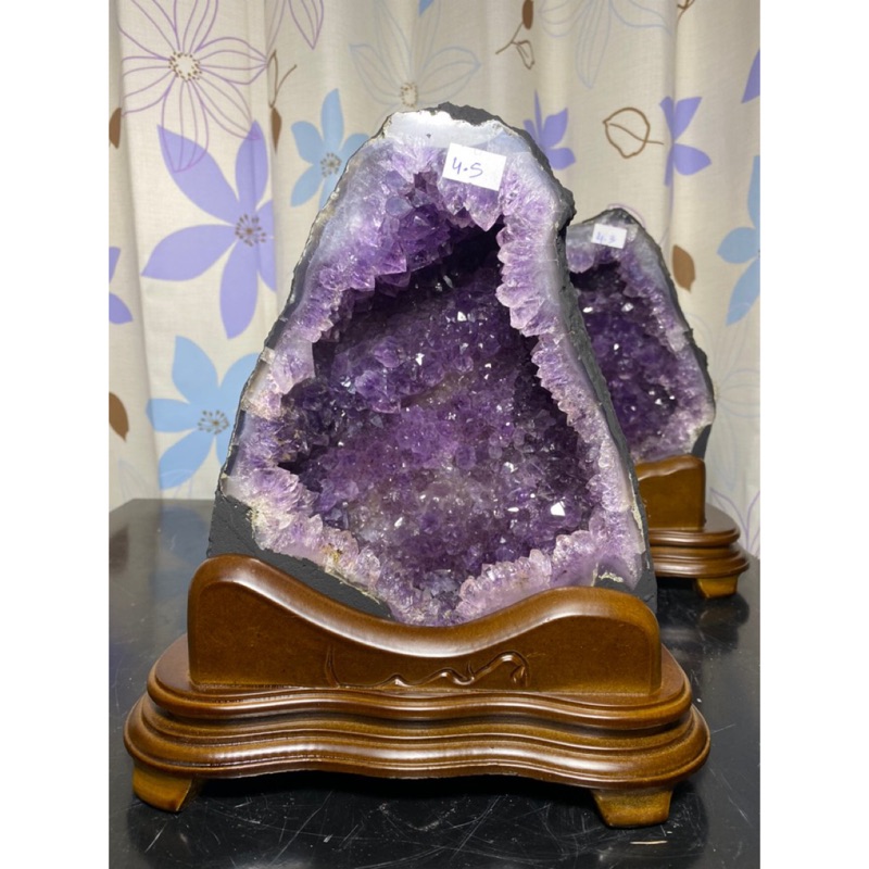晶洞 烏拉圭 紫晶洞 鈦晶洞 金型 一對 4.5公斤 對洞 陰陽洞  巴西 洞深 稀有 避邪  招財 天然 紫水晶