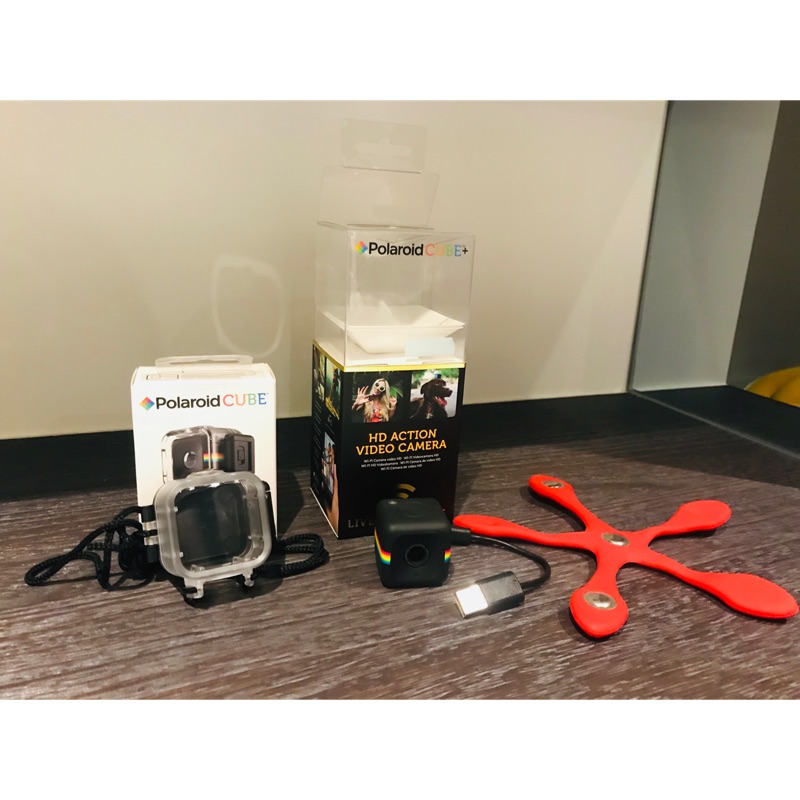 Polaroid 寶麗萊 CUBE+ 迷你運動攝影機(附上配件們：紅色海星架以及巧易裝防水殼)