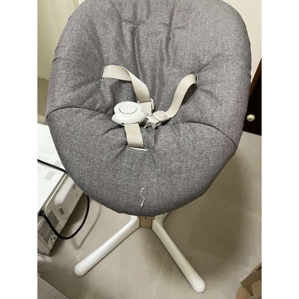 【二手】 Nomi 成長椅配件 新生兒 躺椅 安撫椅(灰色)