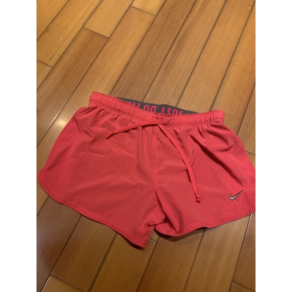 Nike DRI-fit 短褲 有內襯