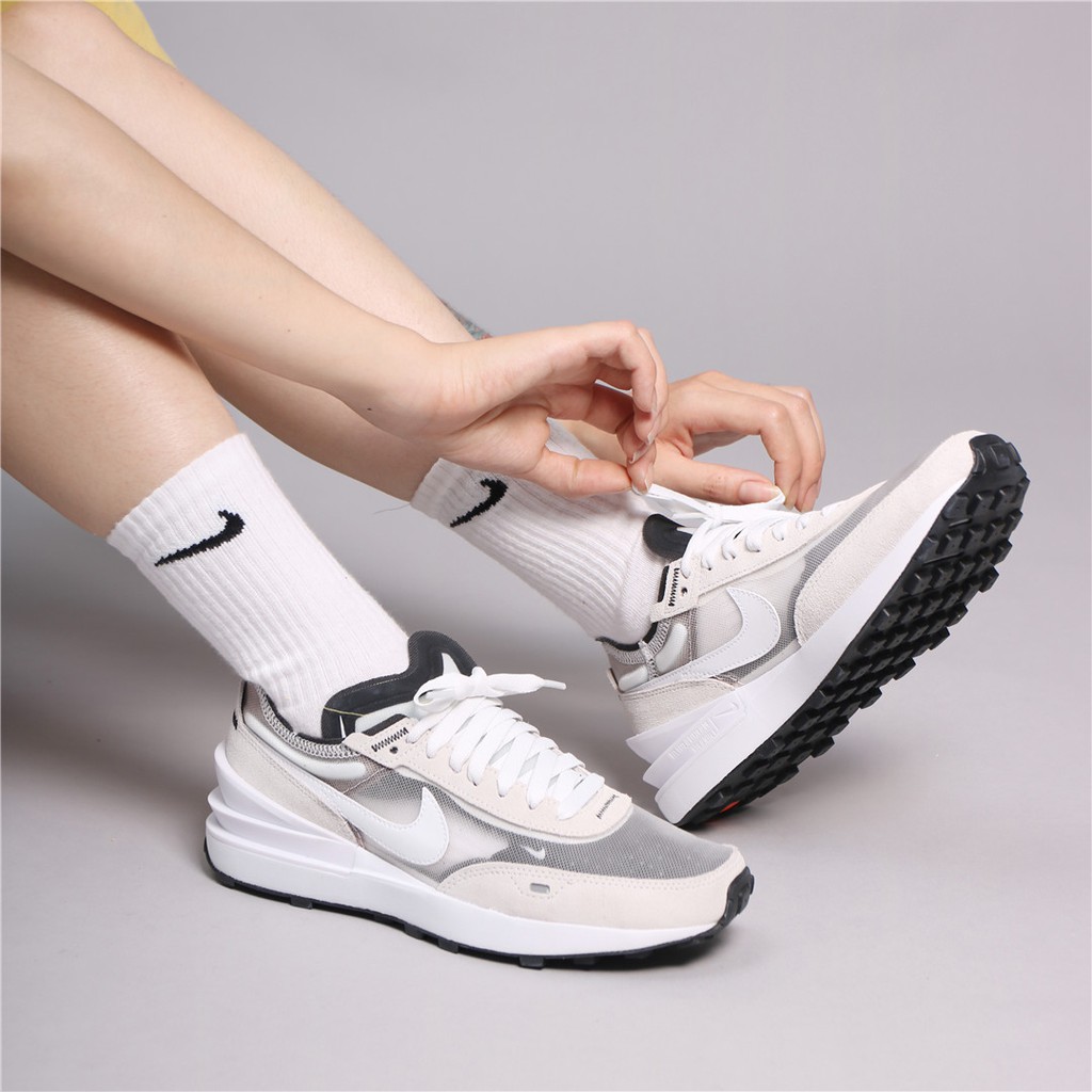 NIKE 休閒鞋 WAFFLE ONE 白灰 解構 輕量 女 (布魯克林) DC2533-102