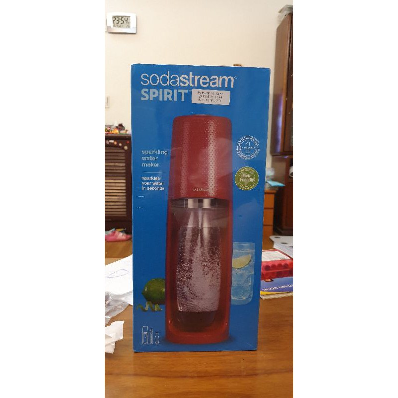 英國Sodastream Spirit 自動扣瓶氣泡水機 台灣公司