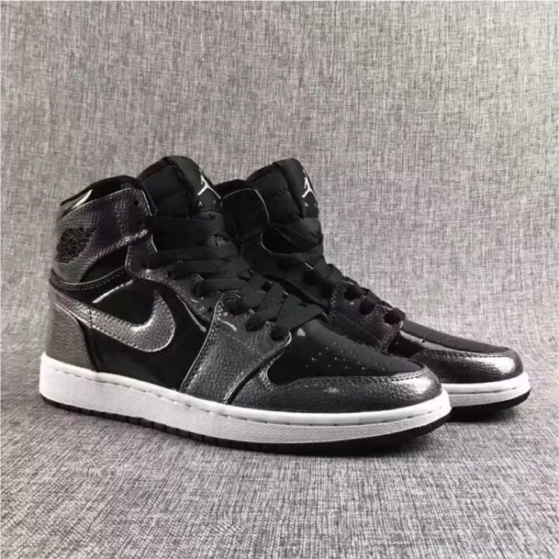 air jordan 1 black patent leather