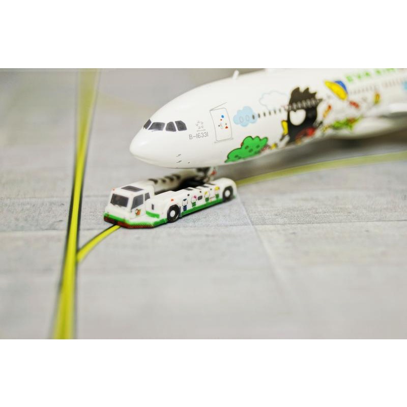 [RBF] 獨家現貨! JC 1/400 長榮航空 Hello KITTY 綠色 地勤拖車 XX4120