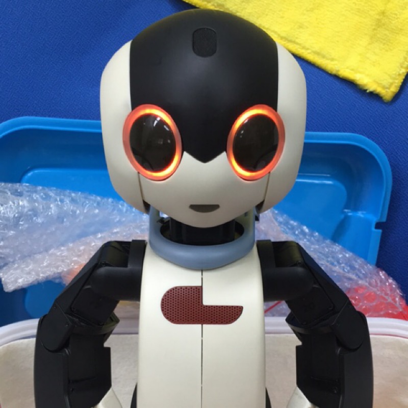（已改裝大容量電池）中文版。Deagostini 雜誌 Robi 洛比機器人。人工智慧。玩具。語音辨識。功能正常。非模型