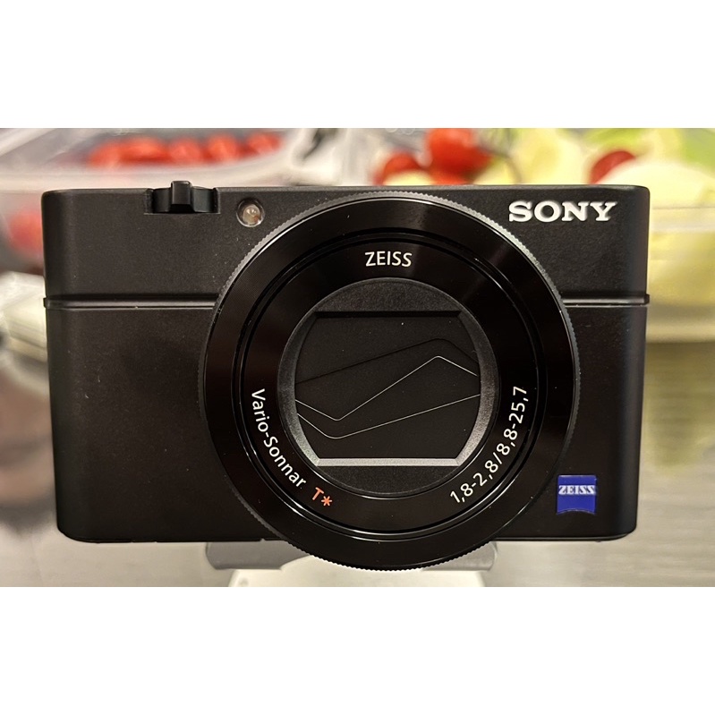 二手Sony Rx100M3數位相機 錄影機 類單眼 兒童相機功能正常8g記憶卡 可翻轉螢幕 自拍不求人 超輕巧方便攜帶