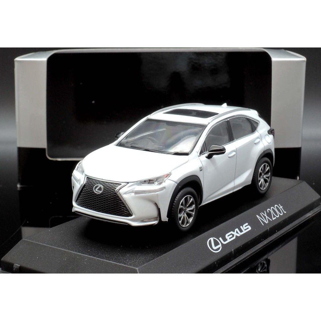 【M.A.S.H】[現貨瘋狂價] Kyosho 1/43 Lexus NX200t 2014 white