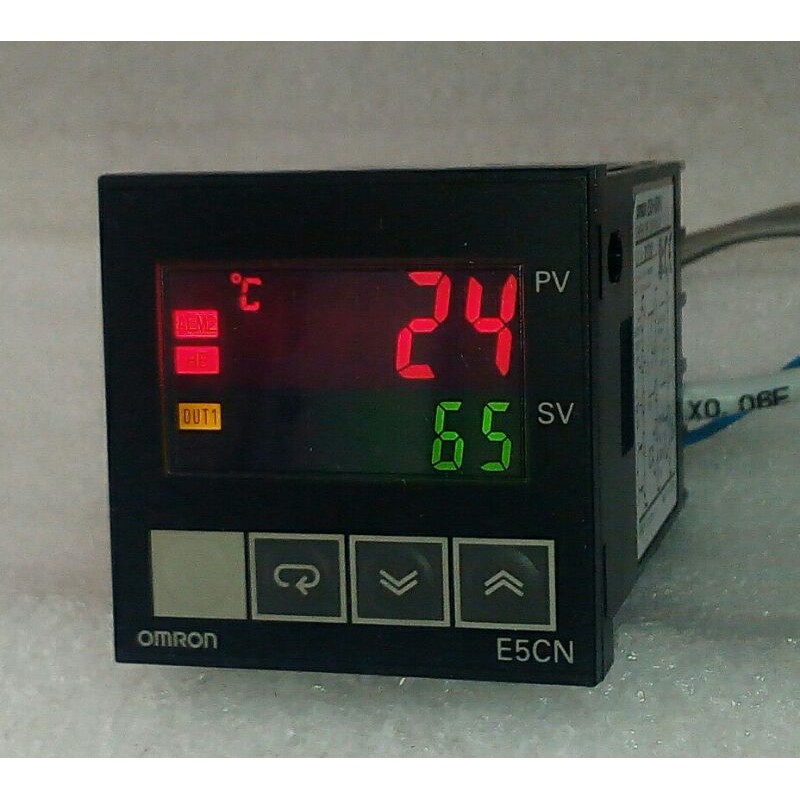 🌞二手現貨保固OMRON歐姆龍E5CN-Q2HBTC/-Q2HBT溫控器100-240V溫度輸入型 電壓輸出SSR驅動