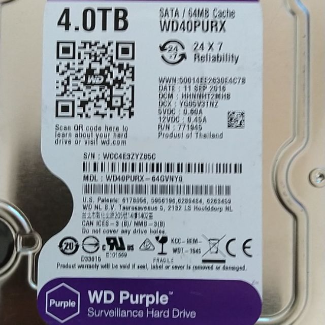 售WD 4T 紫標硬碟，再加送一顆壞軌的