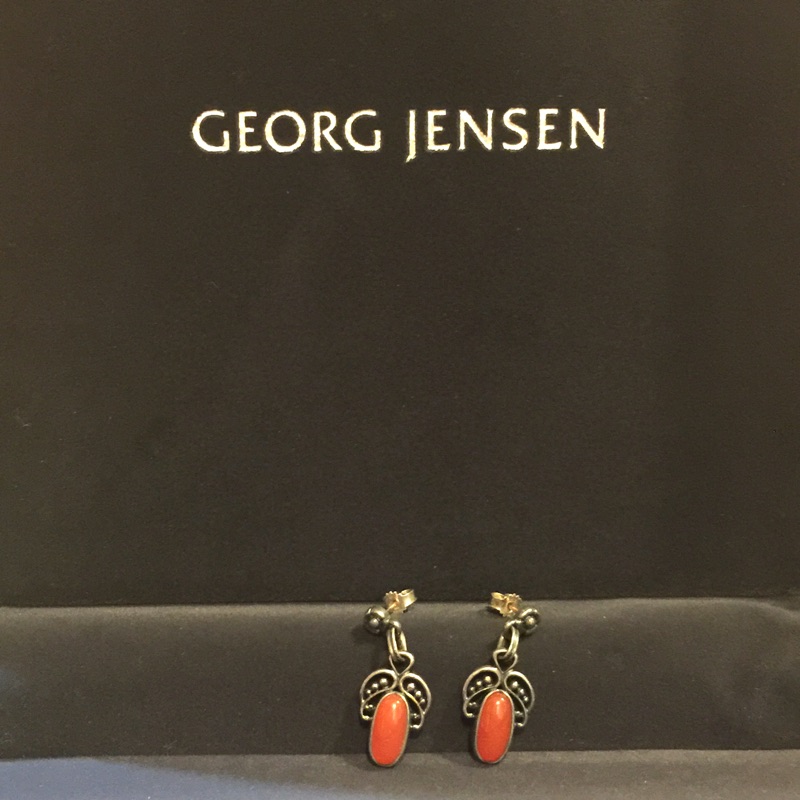 Georg jensen 喬治傑生 丹麥製造2005年年度紅玉髓K金針式耳環