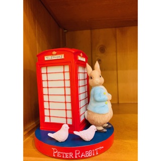 卡朵傢飾～Peter Rabbit 臺灣 原裝 彼得兔 英倫風 紅色 造型 電話亭筆筒 兔子 裝飾 客廳 收納 辦公室