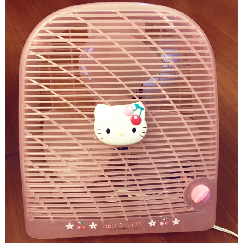 Holly kitty 粉色方形電扇