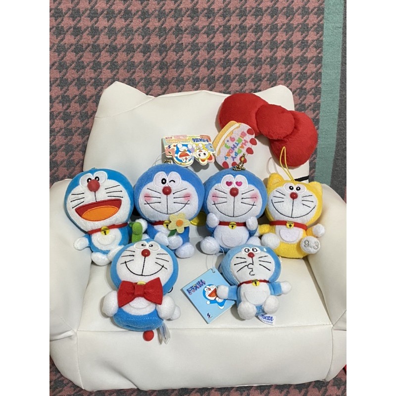 日本帶回正版哆啦a夢doraemon 小叮噹藤子不二雄吊飾臉紅花流汗驚慌幸運草臉紅眨眼9月3日 蝦皮購物