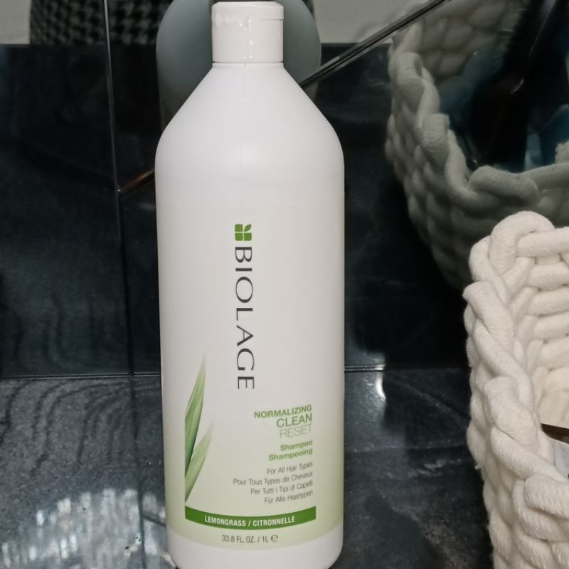 專櫃正品 MATRIX BIOLAGE 皂皮樹潔凈洗髮精 1000Ml 現貨特價