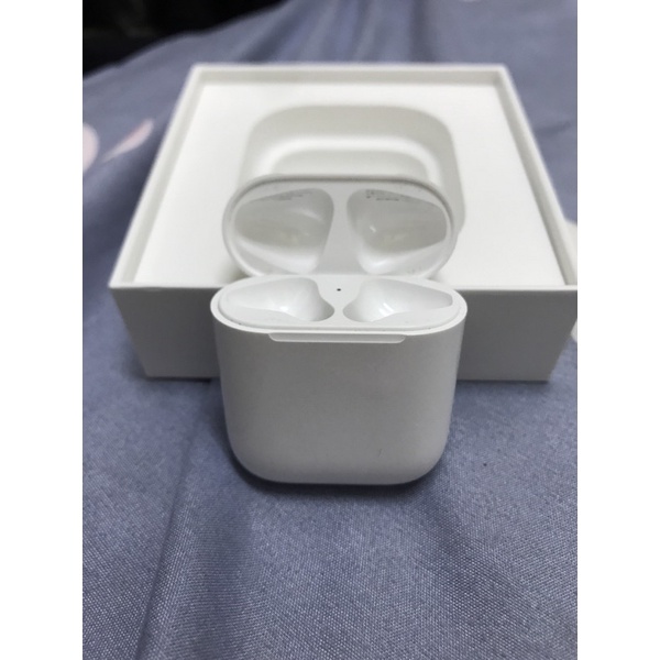 Airpods2 有線充電盒