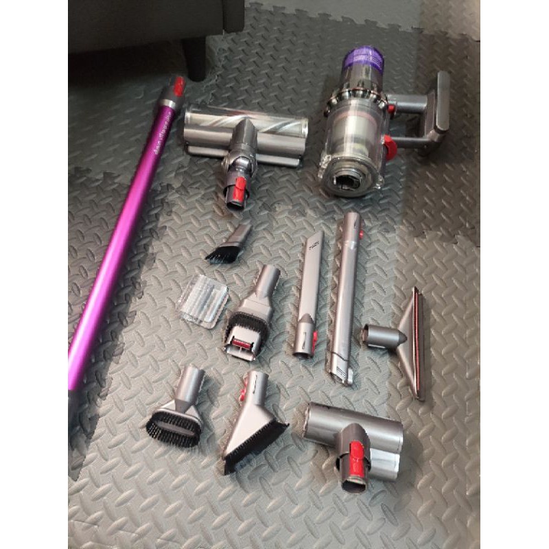 戴森dyson v11 torque (sv14) 無線吸塵器 二手的