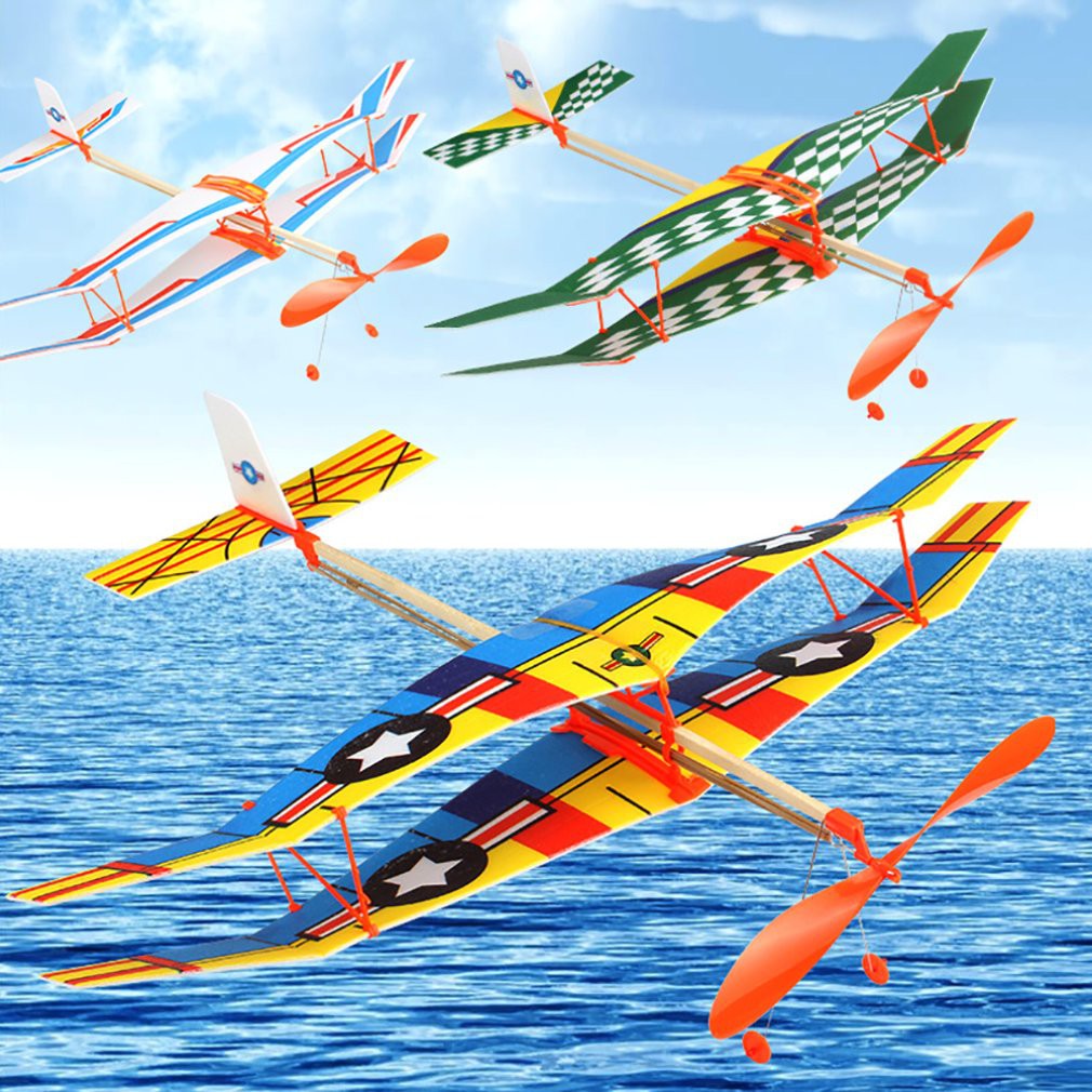 &lt;兒童玩具&gt;橡皮筋動力雙翼滑翔飛機顏色圖案隨機 科學材料包 益智拼裝玩具 DIY教具 單一袋裝 組裝式橡皮筋動力飛機