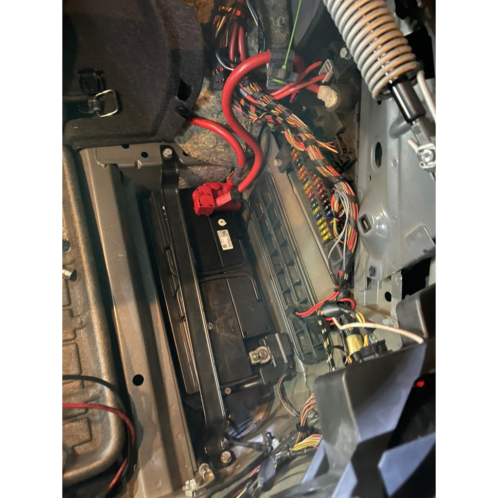 ☼ 台中電池達人 ► EXIDE 黑豹電池 DIN100 SF 超音速 BMW 535I E60 汽油車 技師檢測安裝