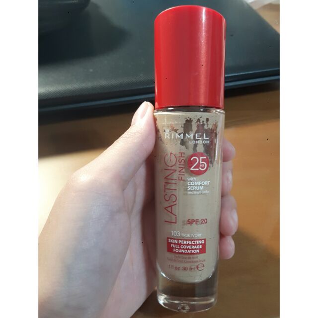 RIMMEL 粉底液 SPF20(紅蓋）