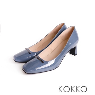 KOKKO簡約金屬飾扣微寬楦方頭跟鞋午夜藍