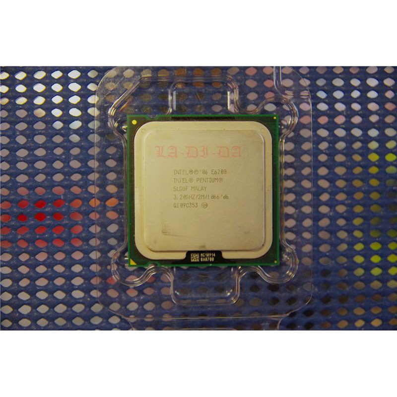 雙核 Intel Pentium E6700 3.2Ghz/2M/1066 775腳位 C78C253