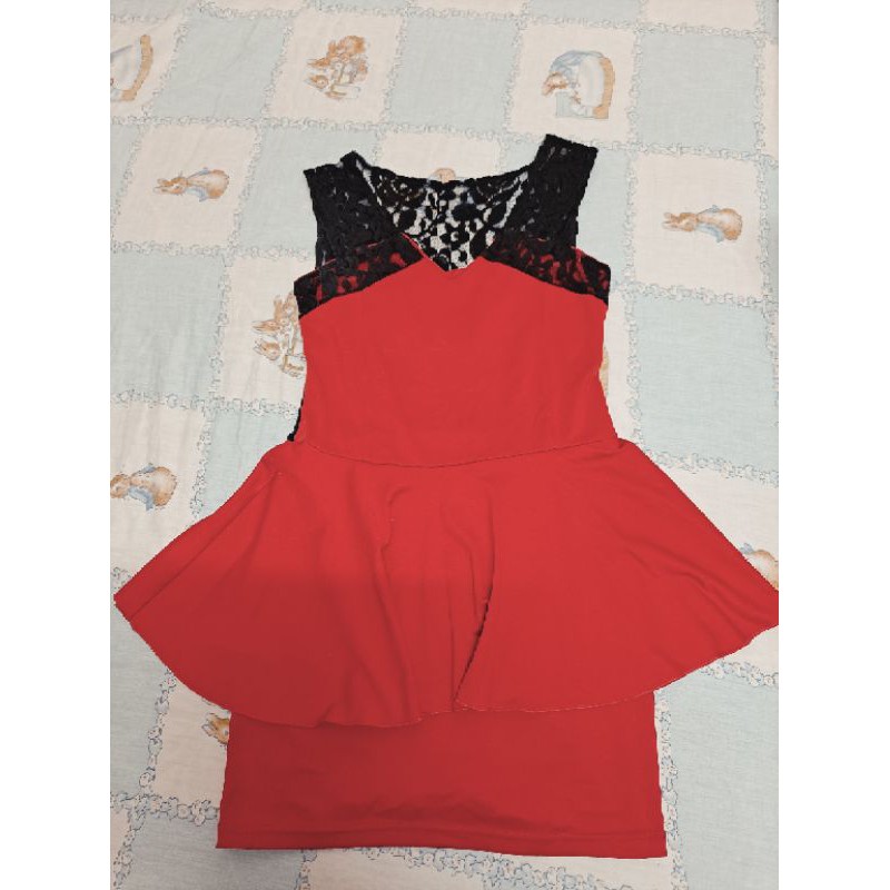 🈹️近新蕾絲鏤空背短裙小禮服 性感紅色小禮服 性感洋裝 緊身衣 緊身禮服 貼身洋裝 晚宴裝