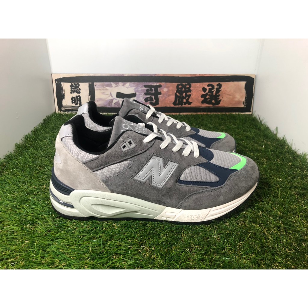 new balance m990md2