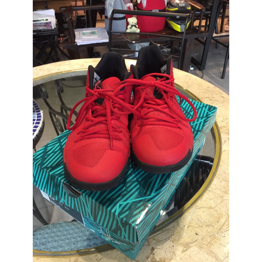 kyrie 3 candy apple red