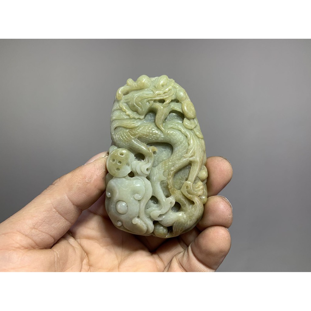 【合雅藝品】緬甸玉 翡翠A貨【龍如意】龍牌 厚料 K82 水頭好 飄黃翡 簍空雕 玉墜 玉珮 掛件 吊墜 緬甸玉雕