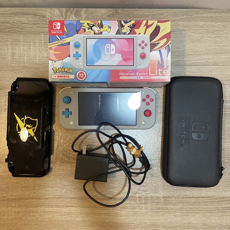 Nintendo Switch Lite (蒼響/藏瑪然特) 8成新