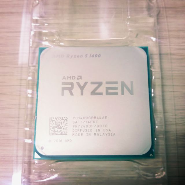 暫售 -請別下標 保固內 使用不到2個月 Amd R5 1400