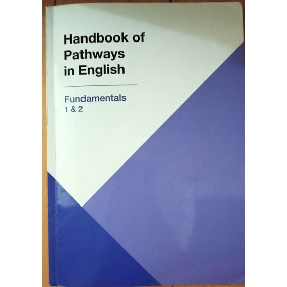 Handbook of Pathways in English 銘傳大學英文課本