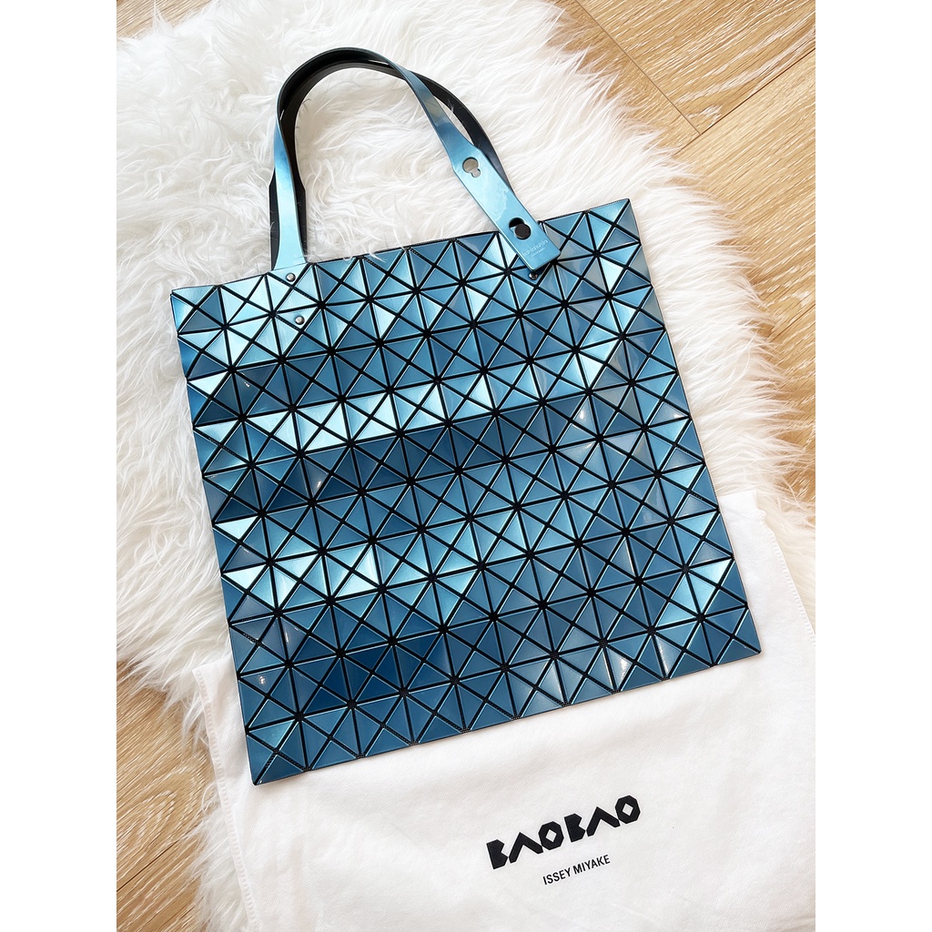 (正品)  BAOBAO 海藍色亮面手提包 10X10  三宅一生 ISSEY MIYAKE 專櫃購入