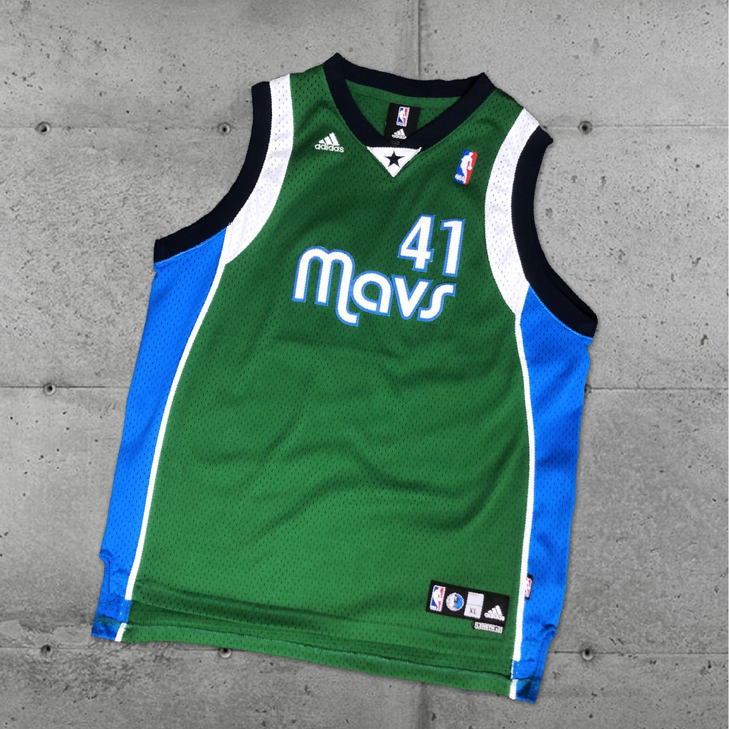 【Dirk Nowitzki】【92%新】【達拉斯小牛】【Adidas電繡】諾維斯基 舒跑綠  NBA球衣YXL