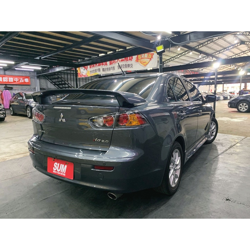 二手車中古車買賣 14 Mitsubishi Lancer Io 2 0 實價刊登 25 8萬 可小議 蝦皮購物