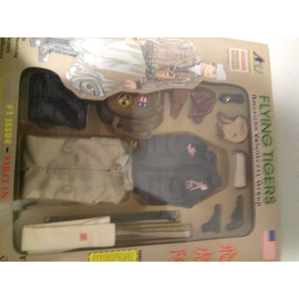 美國二戰空軍飛虎隊 稀有A2真小羊皮夾克背面來華助戰貼布及真皮製配件 蔣中正蓋章圍巾 1/6 12吋可動人偶配件