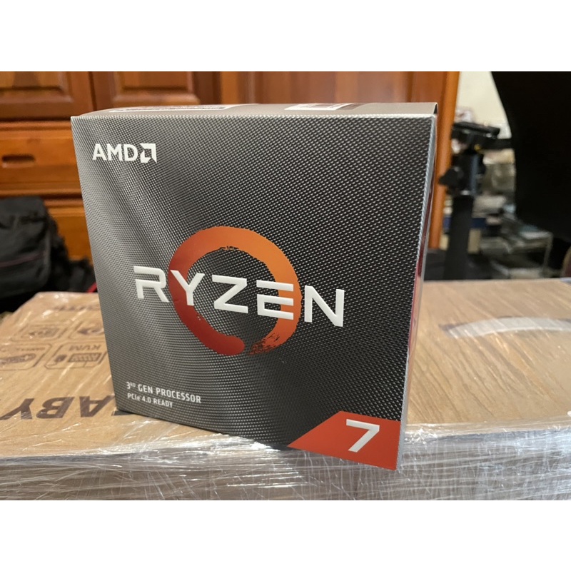 AMD RYZEN 7 3700X 空盒