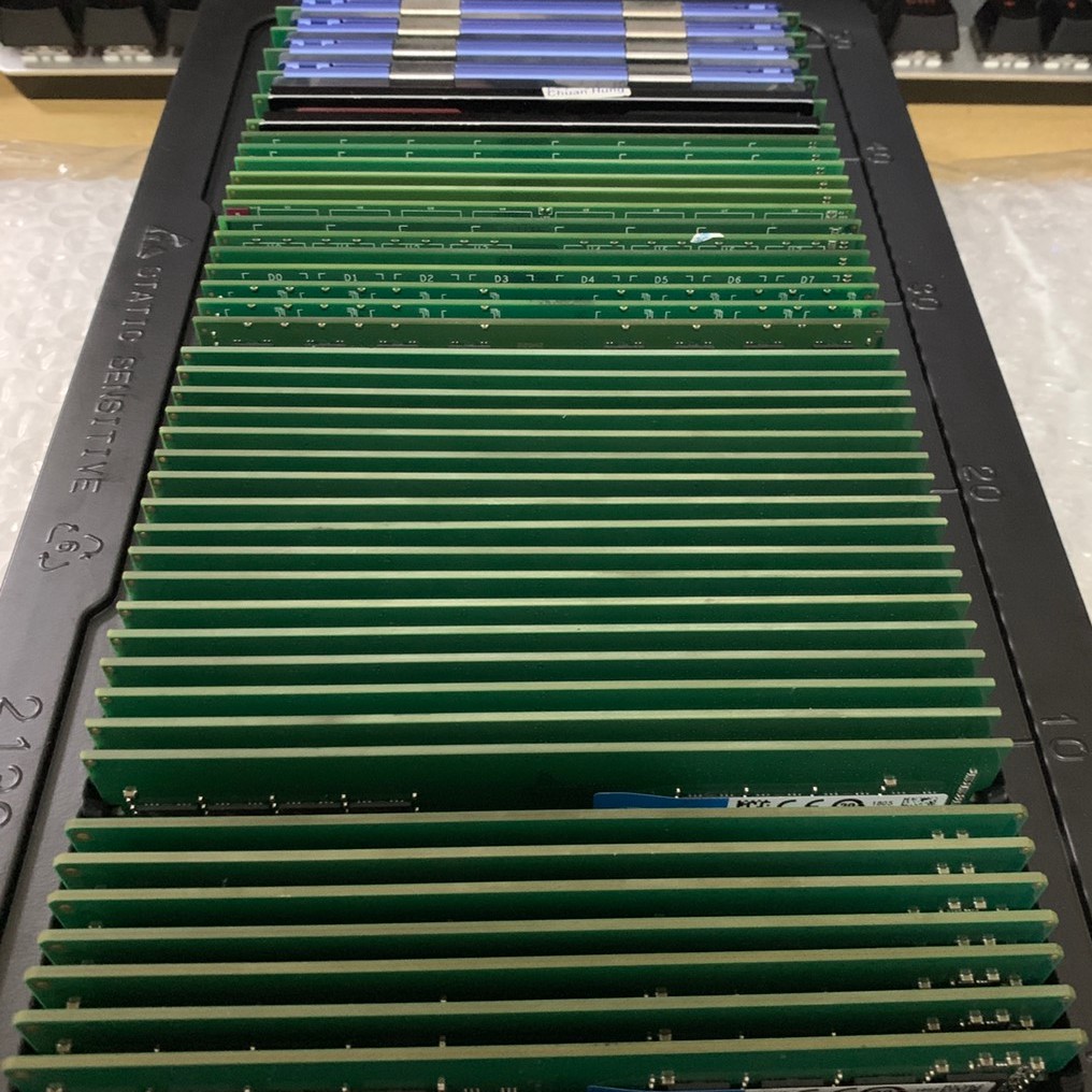 DDR4 2400 4G 美光 桌上型記憶體