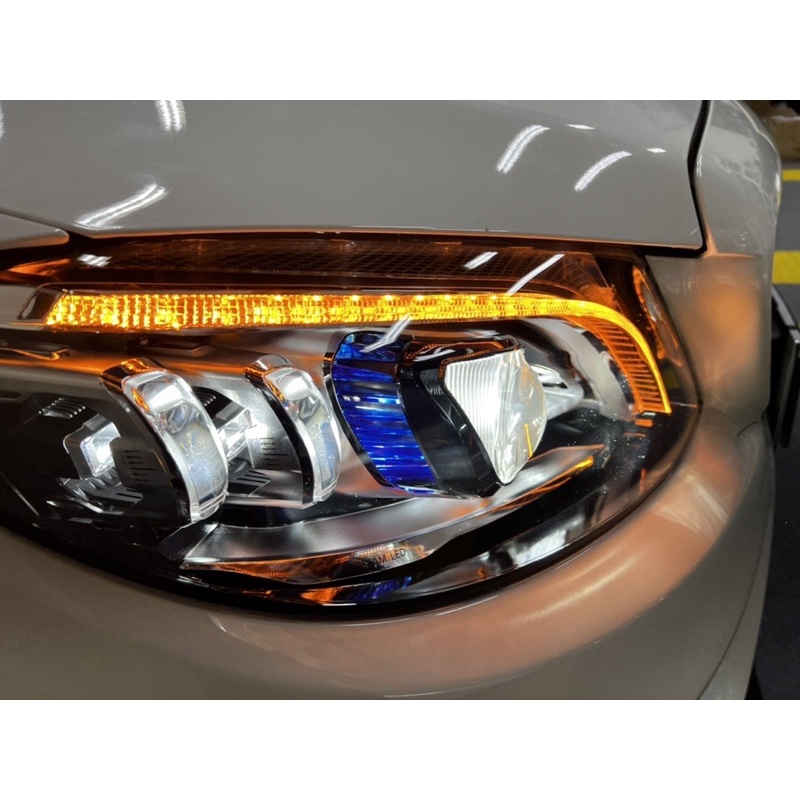 《霍克國際》Benz W205/S205 舊款升級新款小改款 多光束大燈～現貨！現貨 !