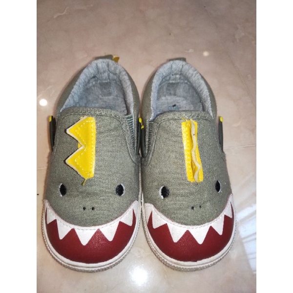 西松屋 幼童 baby shark帆布鞋
