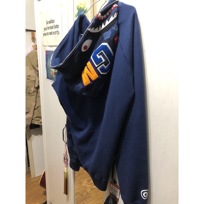 Bape shark zip hoodie 鯊魚外套藍色XL（二手）