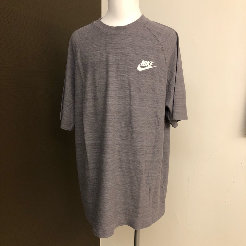 nike loose fit shirt