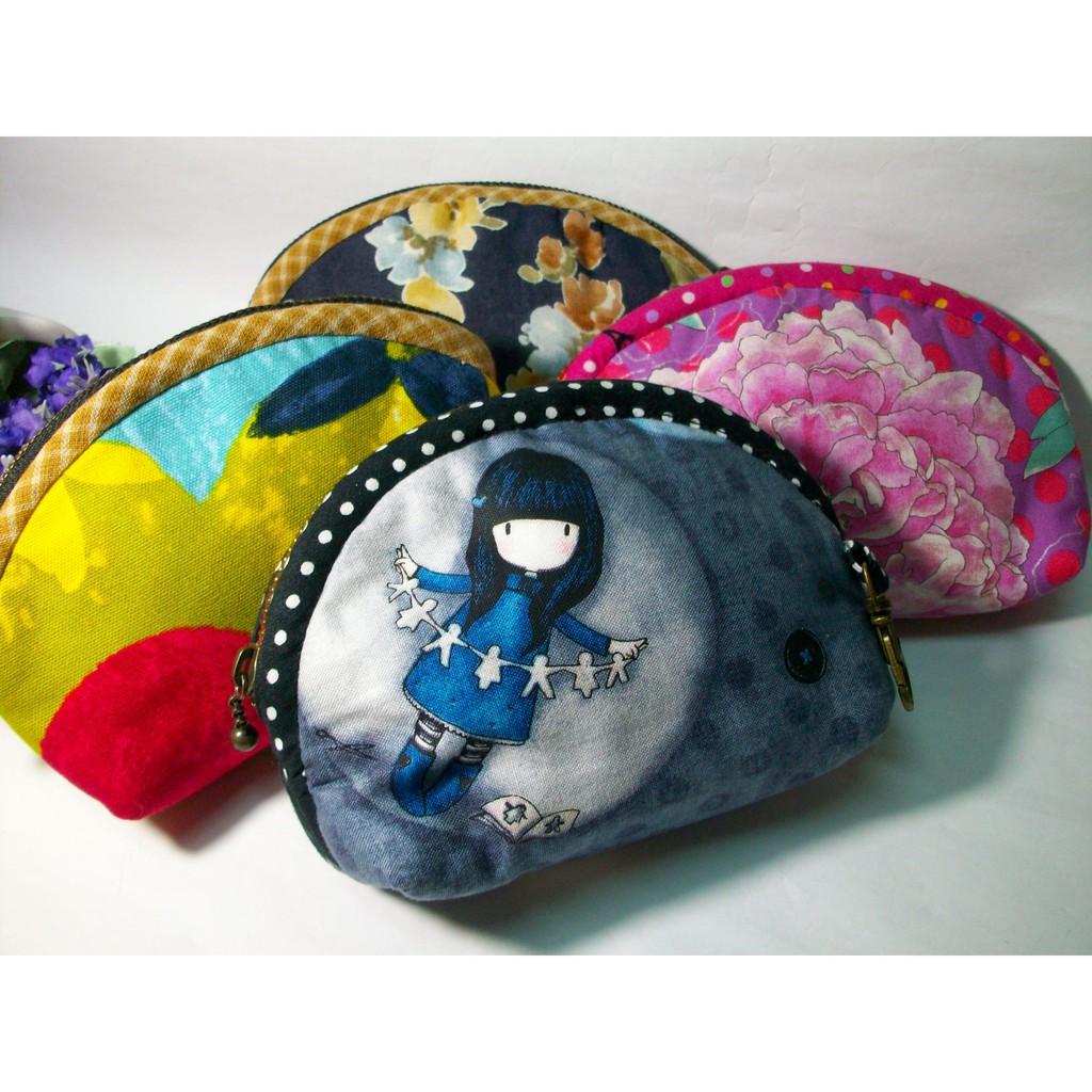 FEN手工小鋪-M系列--日本布料--手工款拉鍊貝殼包-拉鍊零錢包-手掌包--手拿包--現貨供應