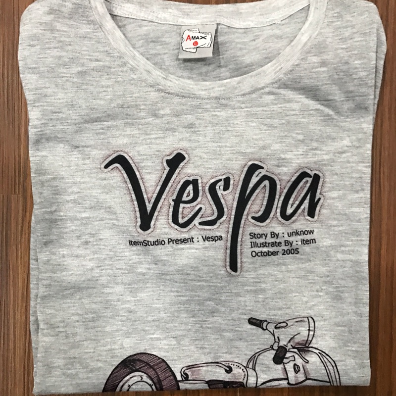 全新 T shirt Vespa 灰 L