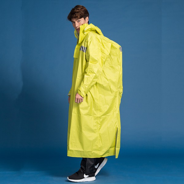 【優惠特價】BRIGHTDAY 藏衫罩背背款 黃 背包太空 連身式 風雨衣 背包版 雨衣