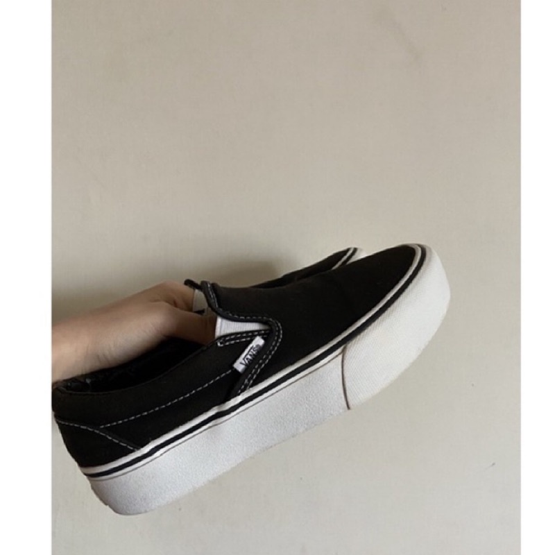 Vans Slip on 厚底增高懶人鞋（黑）（二手）