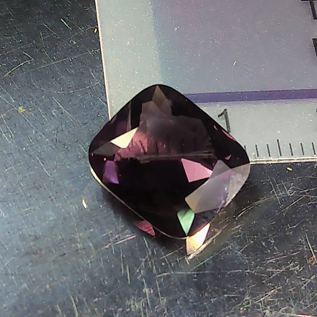 天然無處理紫色尖晶石Purple Spinel 墊形雙切面裸石5.38克拉