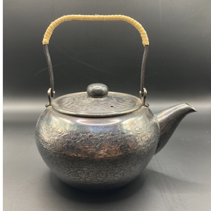 日本 純銀 燻銀 提樑 茶壺 銀川堂 黃銅 鍍銀 古美術 古董 日本帶回 美品 【 東凡堂 】